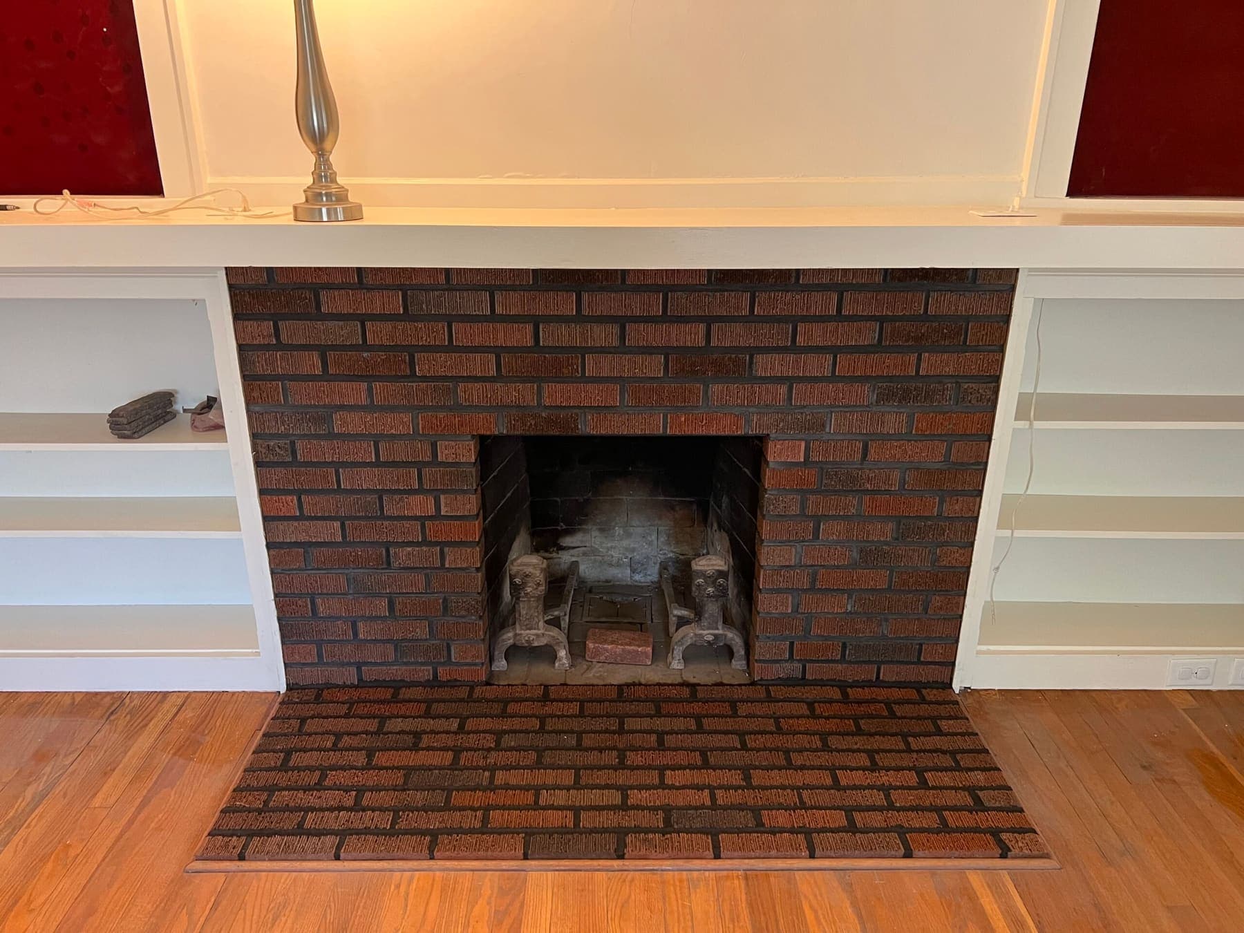 Indoor ribbed brick fireplace surround and hearth