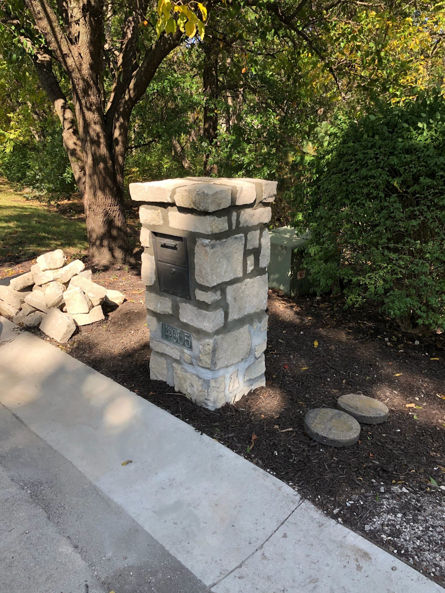Stone mailbox pillar (14005)